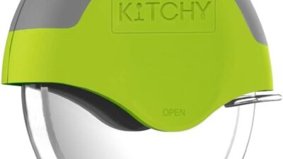 Kitchy Pizza Cutter Wheel in green with non-slip handle and blade guard