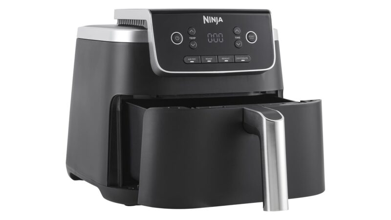 Ninja 4.7L Air Fryer Pro AF140UK with the drawer pulled open