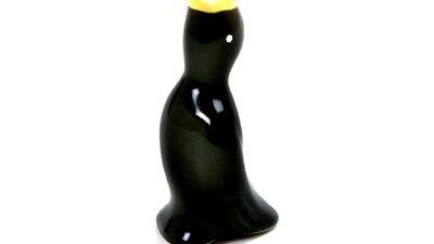 Norpro ceramic pie bird, a black glazed bird with an open yellow beak
